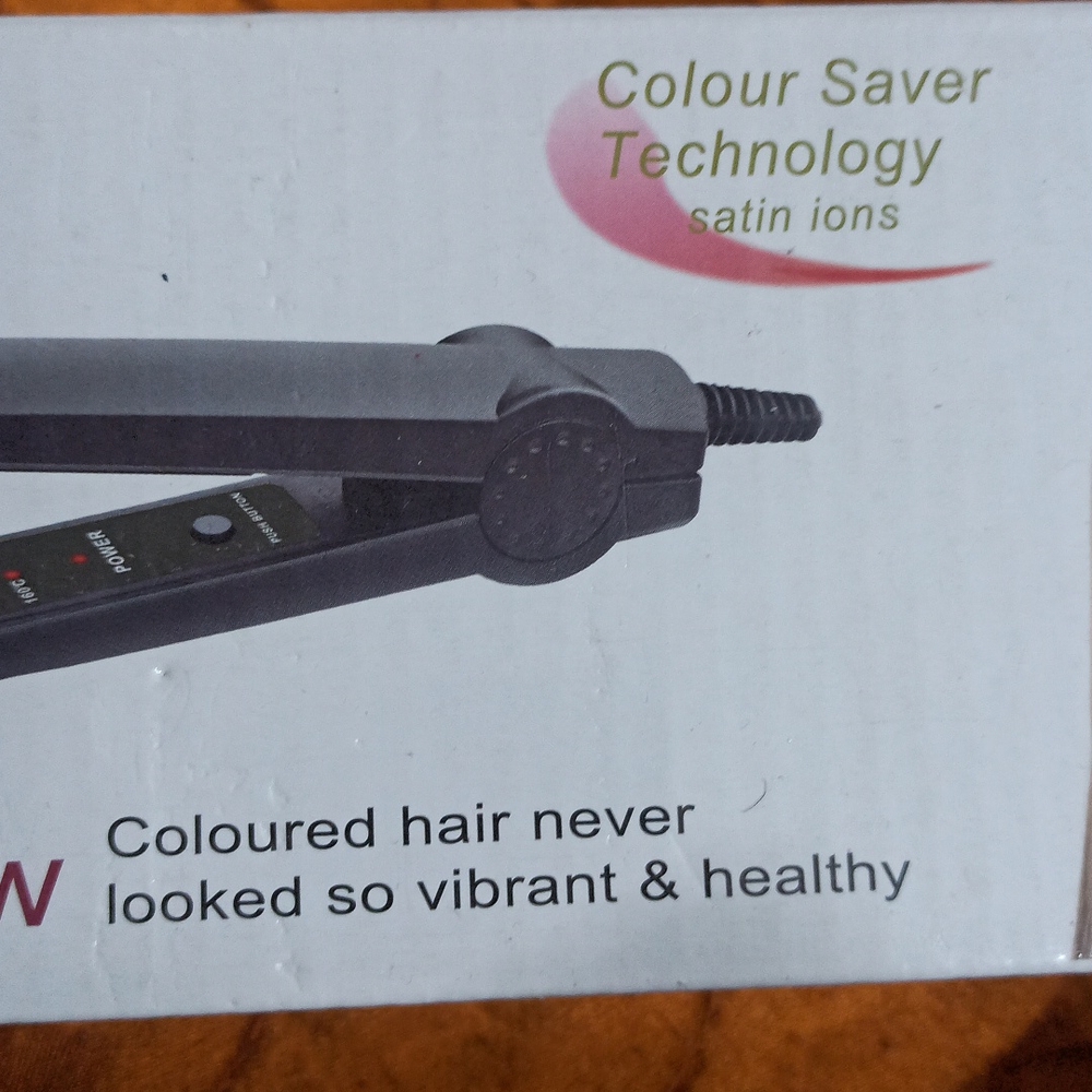 Nova Hair Straightener - Picture 6 of 7